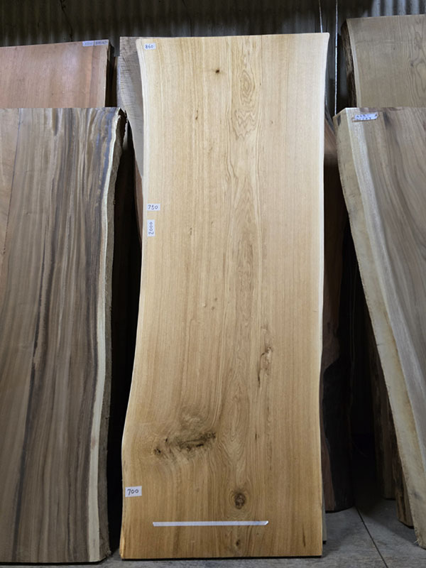 ナラ一枚板全体