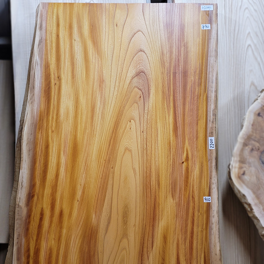 ケヤキ無垢一枚板木目